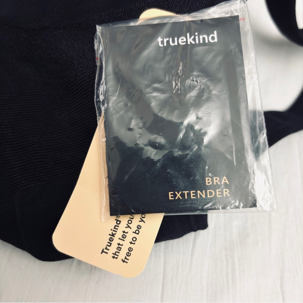 Truekind® Wireless Shaper Bra - Daily Comfort Size L Black - Picture 3 of 10